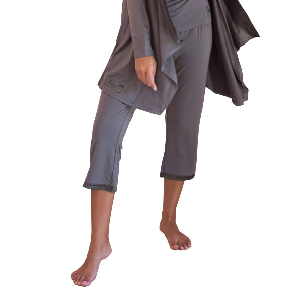 Faceplant Bamboo Capri Pants - Earl Grey